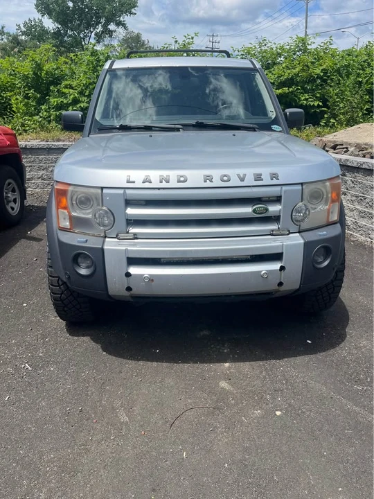 Land Rover Discovery 3rd Gen - Image 5 of 5