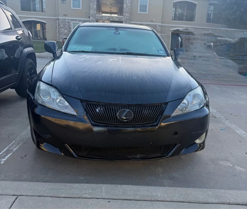 2006 Lexus IS 2nd Gen - Image 2 of 5
