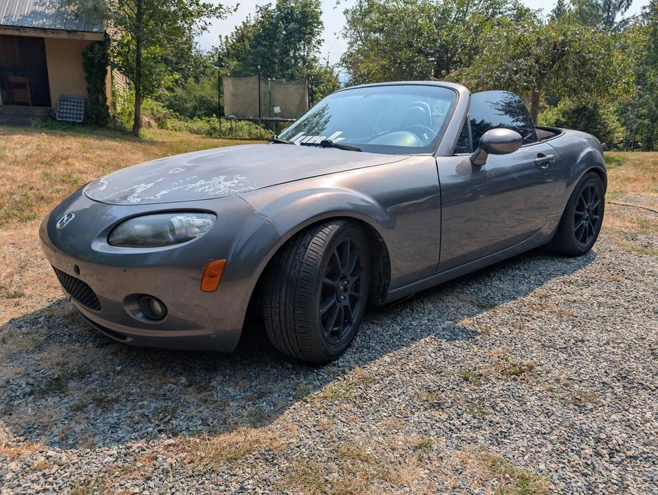2006 Mazda NC MX-5 Miata - Image 18 of 19