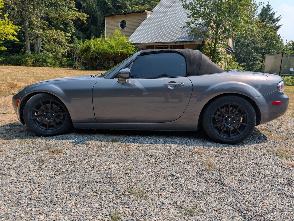 2006 Mazda NC MX-5 Miata - Image 6 of 19