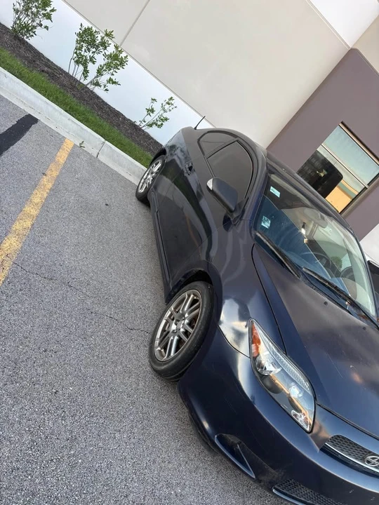 Scion tC - Image 2 of 5