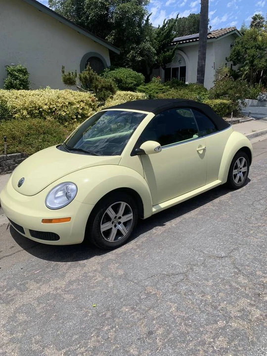 2006 Volkswagen New Beetle - Image 5 of 7