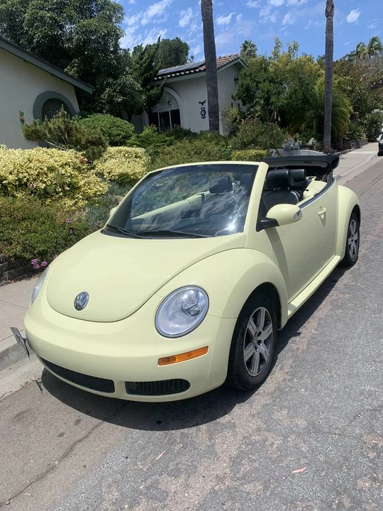 2006 Volkswagen New Beetle - Image 6 of 7
