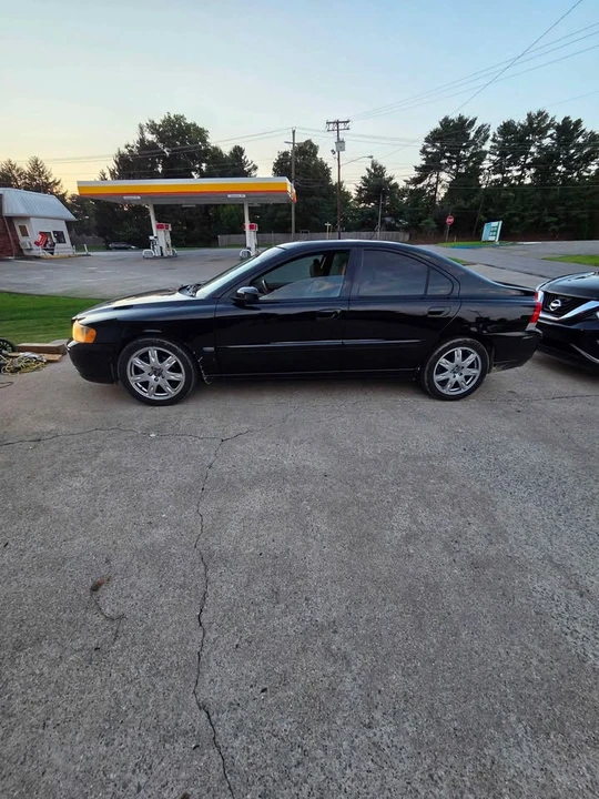 Volvo S60 1st Gen - Image 3 of 6