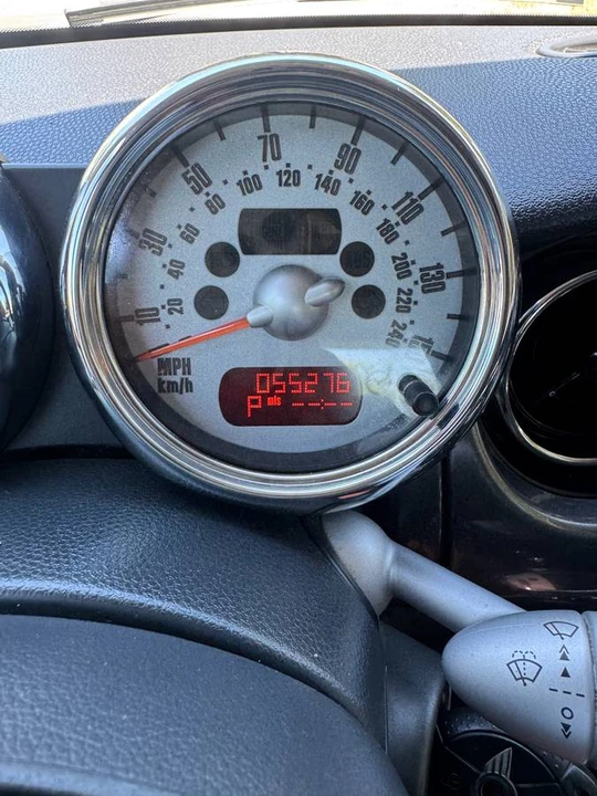 2006 Mini Mini Cooper S 1st Gen - Image 17 of 18