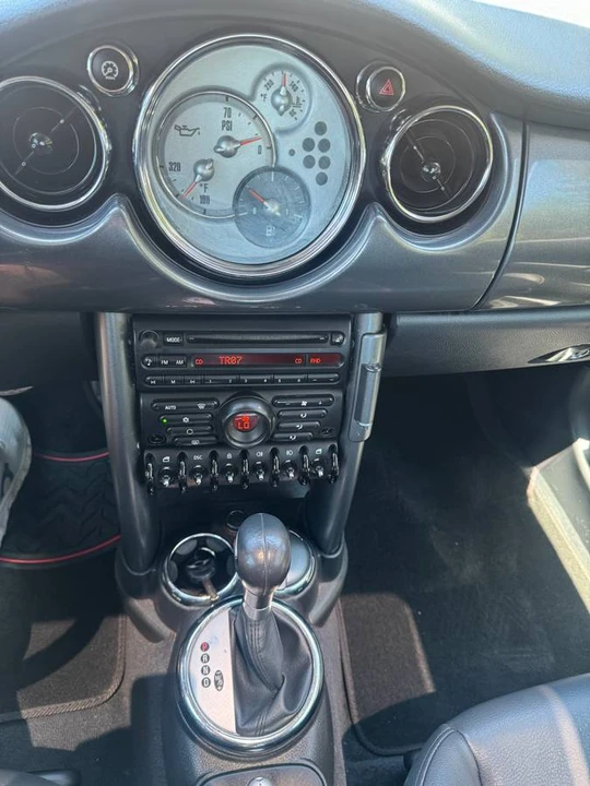 2006 Mini Mini Cooper S 1st Gen - Image 14 of 18