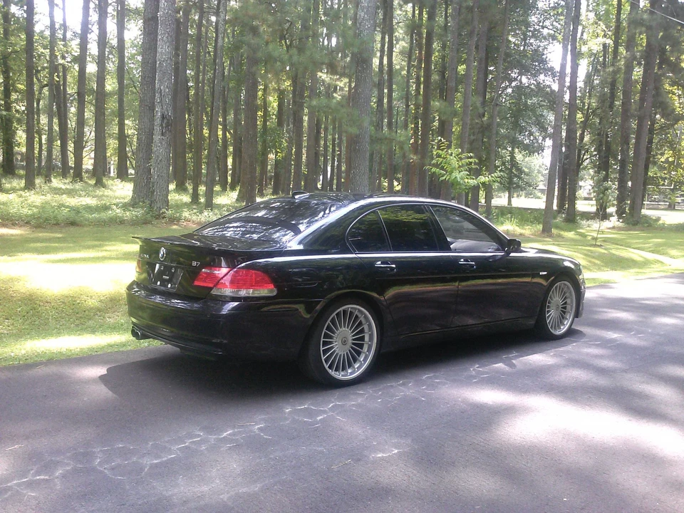 2007 BMW Alpina B7 - Image 2 of 14