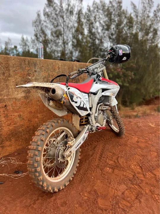 Honda CRF - Image 6 of 7