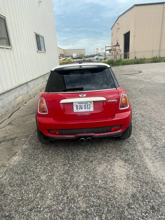 2007 Mini Mini 2nd Gen - Image 3 of 3