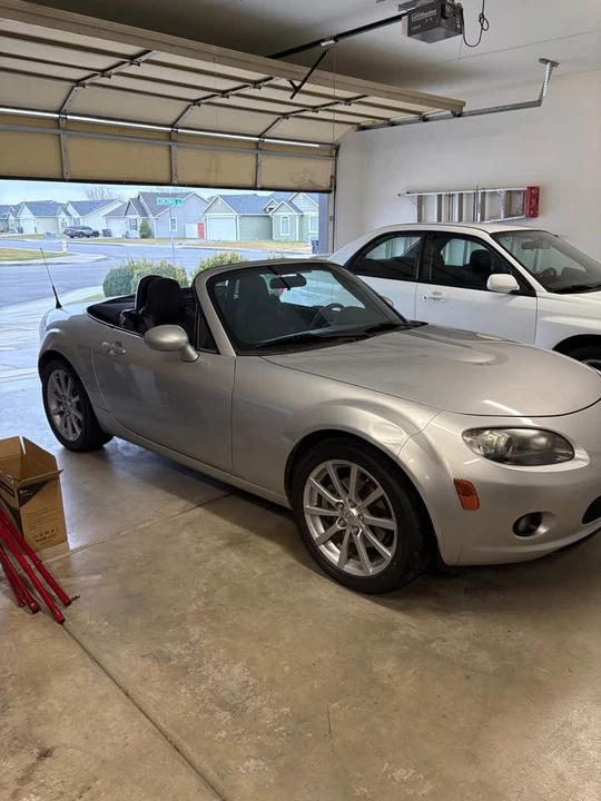 2007 Mazda NC MX-5 Miata - Image 3 of 10