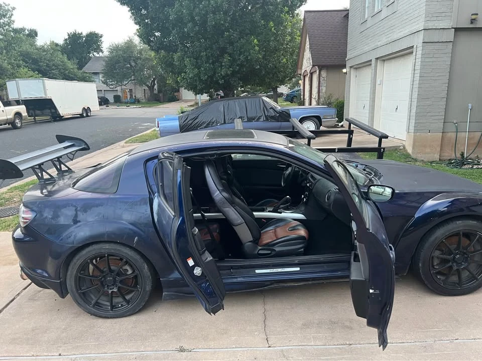 Mazda RX-8 1st Gen - Image 2 of 3