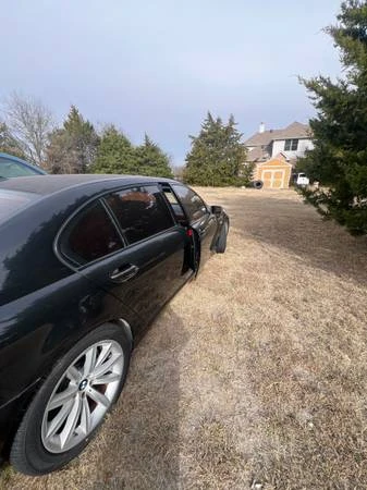 2007 BMW E65/E66 750i & 760i Sedan - Image 2 of 6