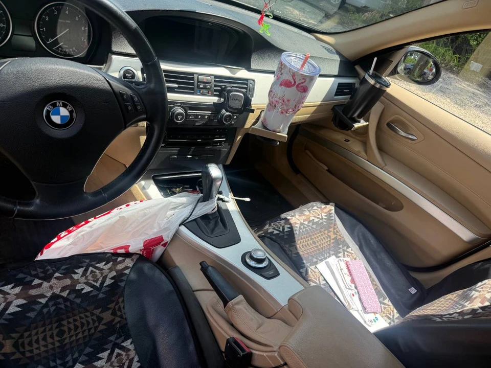 2008 BMW E90 3 Series Sedan - Image 9 of 10