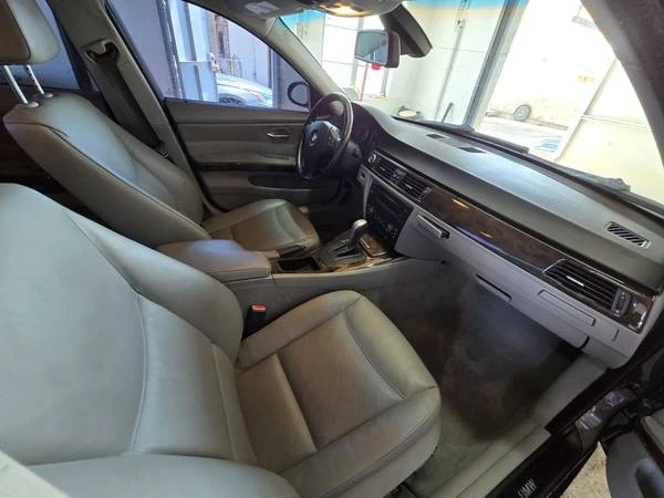 2008 BMW E90 3 Series Sedan - Image 4 of 5