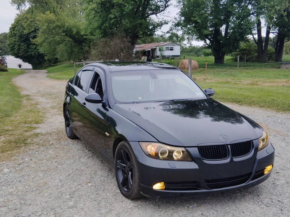 2008 BMW E90 3 Series Sedan - Image 3 of 16