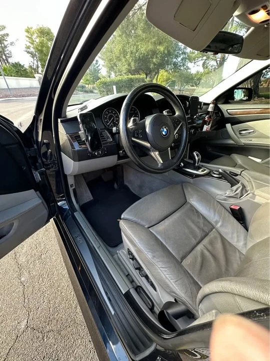2008 BMW E60 545i & 550i Sedan - Image 7 of 10