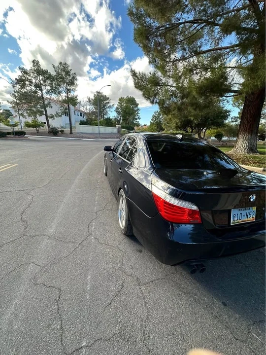 2008 BMW E60 545i & 550i Sedan - Image 4 of 10