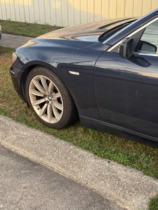 2008 BMW E65/E66 750i & 760i Sedan - Image 4 of 6