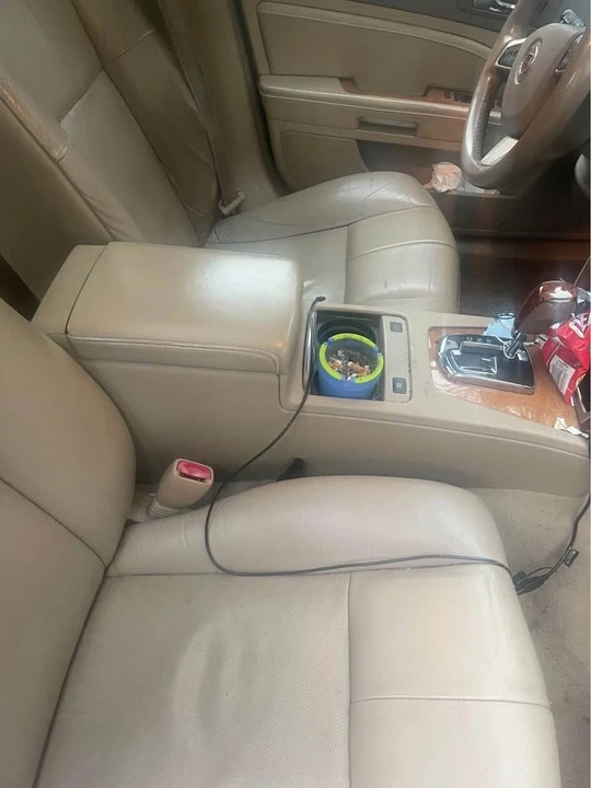2008 Cadillac STS - Image 9 of 9