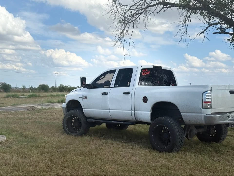 2008 Ram Heavy Duty - Image 6 of 10