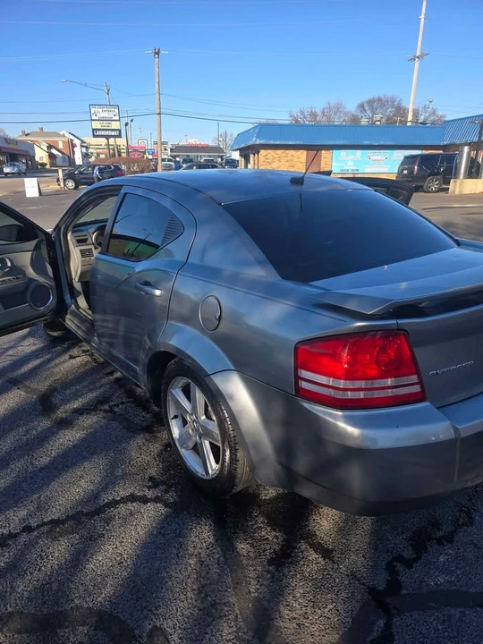 2008 Dodge Avenger Sedan - Image 2 of 10