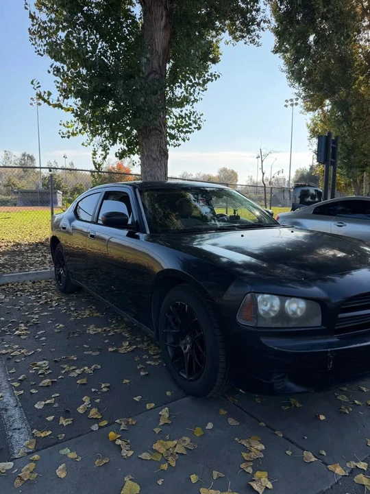 2008 Dodge Charger 6th Gen - Image 2 of 10