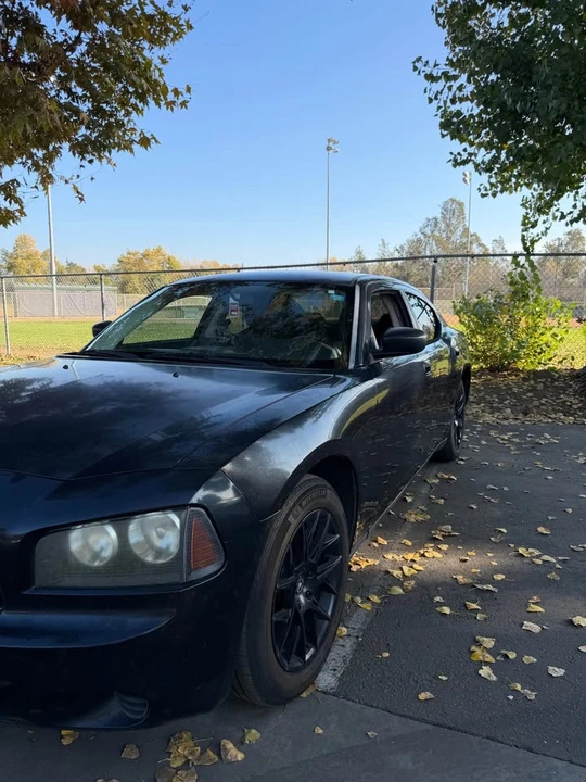 2008 Dodge Charger 6th Gen - Image 3 of 10
