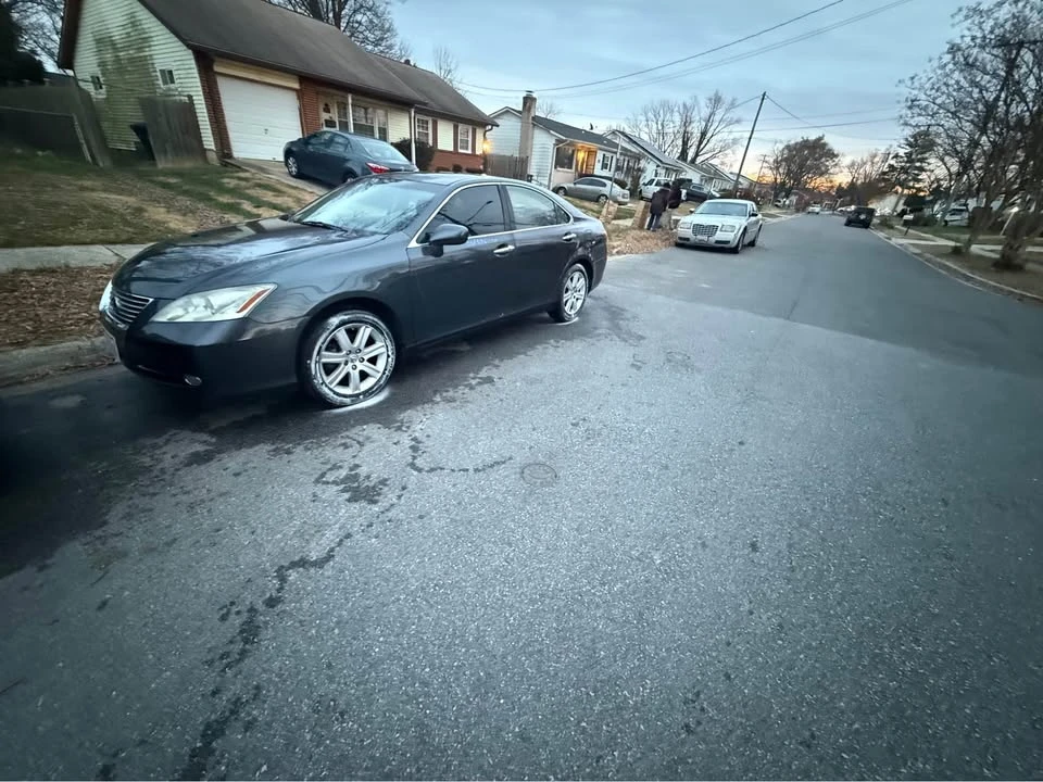 2008 Lexus ES 5th Gen - Image 4 of 8
