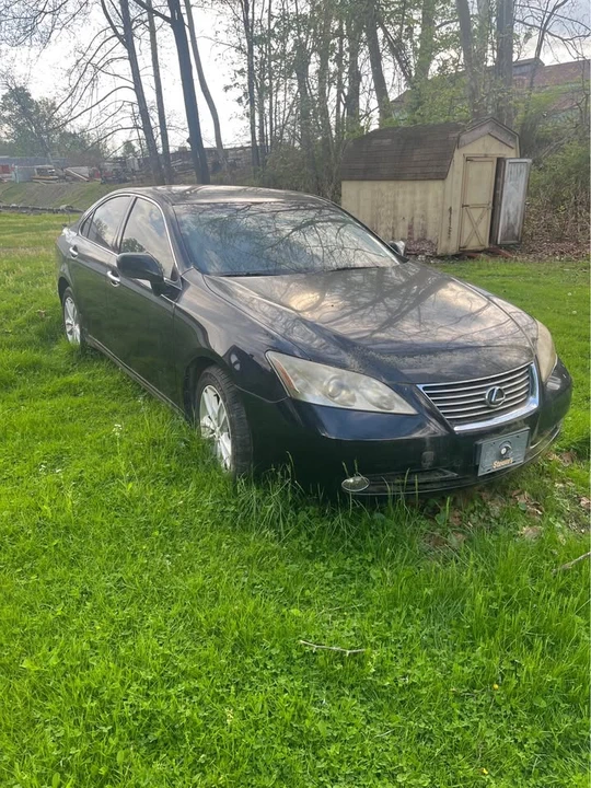 2008 Lexus ES 5th Gen - Image 2 of 2