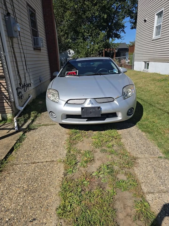 2008 Mitsubishi Eclipse 4th Gen - Image 4 of 5