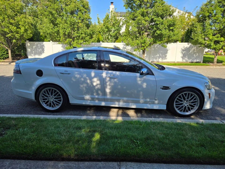 2008 Pontiac G8 - Image 2 of 19