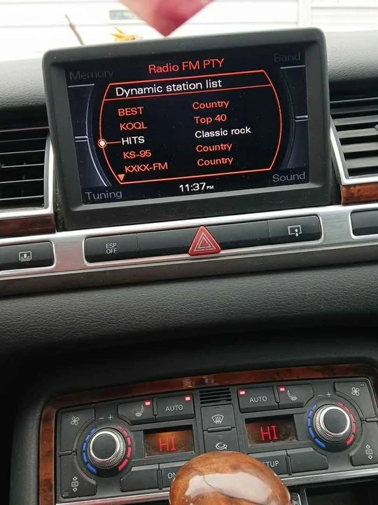 2008 Audi D3 A8 - Image 2 of 4