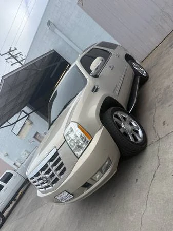 2008 Cadillac Escalade & EXT 3rd Gen - Image 8 of 11