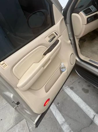 2008 Cadillac Escalade & EXT 3rd Gen - Image 2 of 11