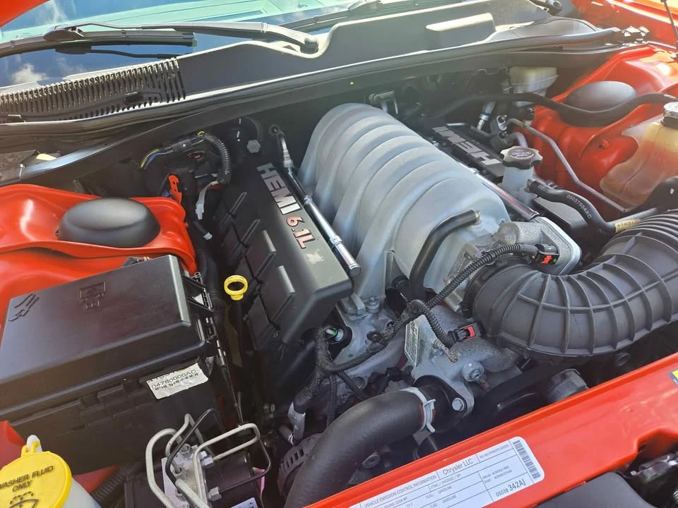 2008 Dodge Challenger 3rd Gen - Image 4 of 8