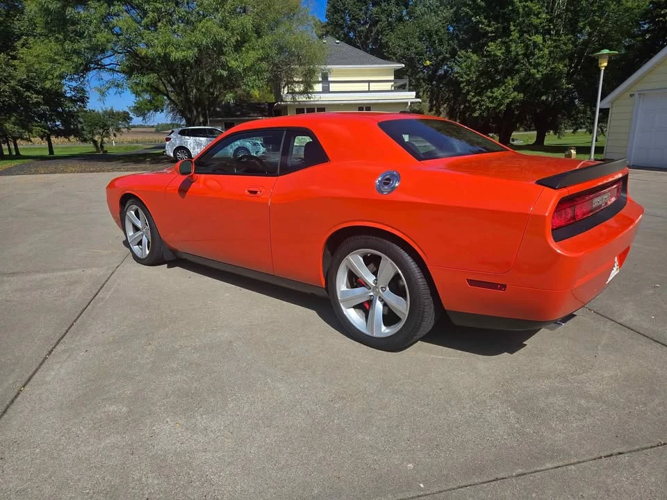 2008 Dodge Challenger 3rd Gen - Image 2 of 8