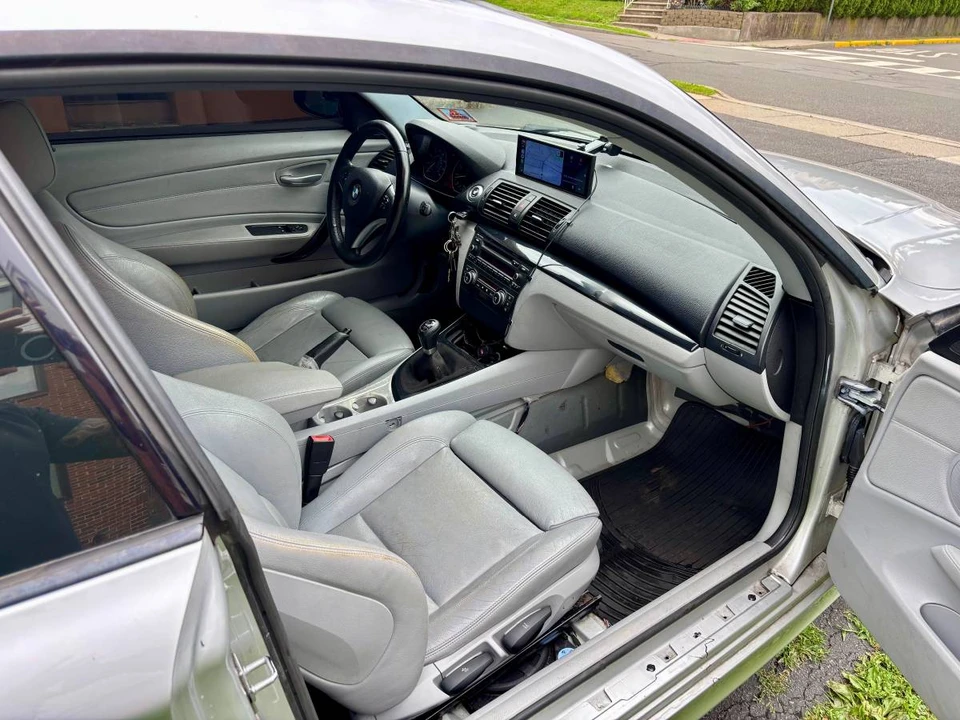 2009 BMW E82 135i & 135is - Image 9 of 14