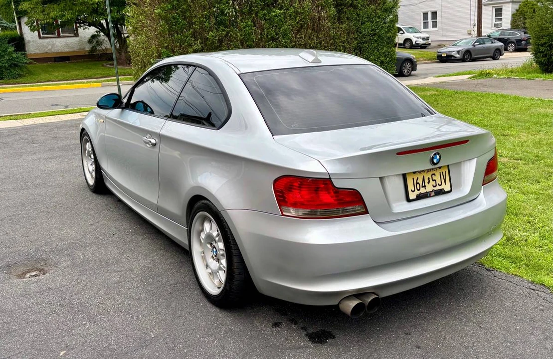 2009 BMW E82 135i & 135is - Image 3 of 14
