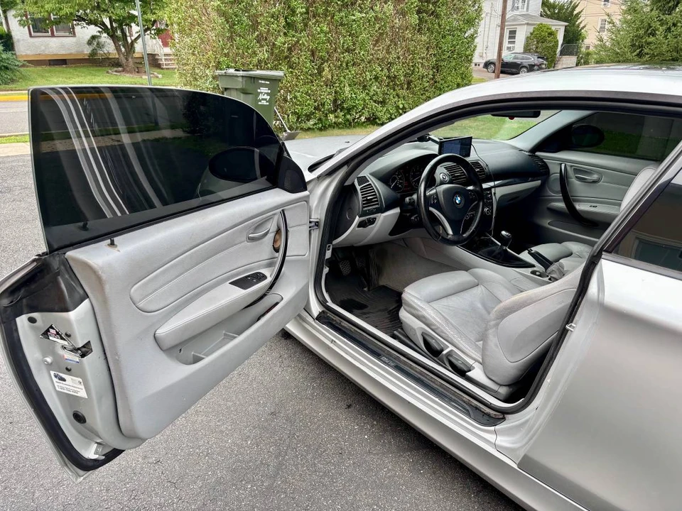 2009 BMW E82 135i & 135is - Image 11 of 14
