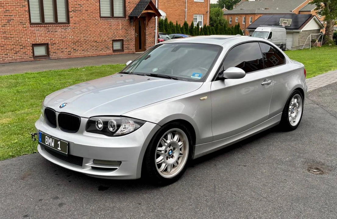 2009 BMW E82 135i & 135is - Image 2 of 14