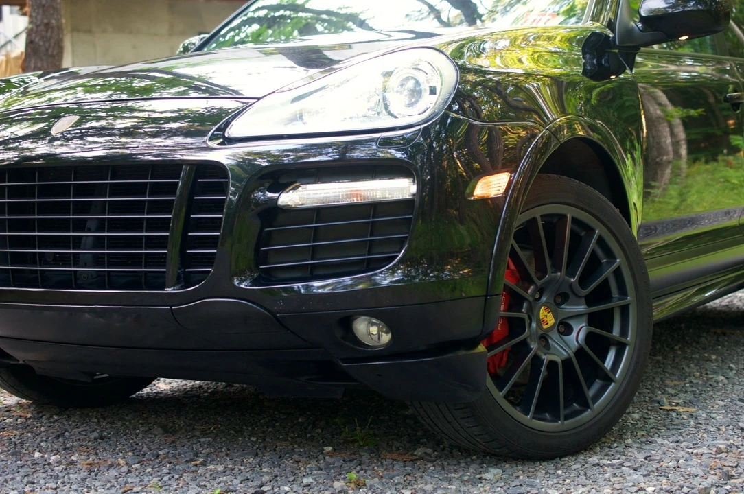 2009 Porsche 955/957 Cayenne GTS - Image 3 of 10