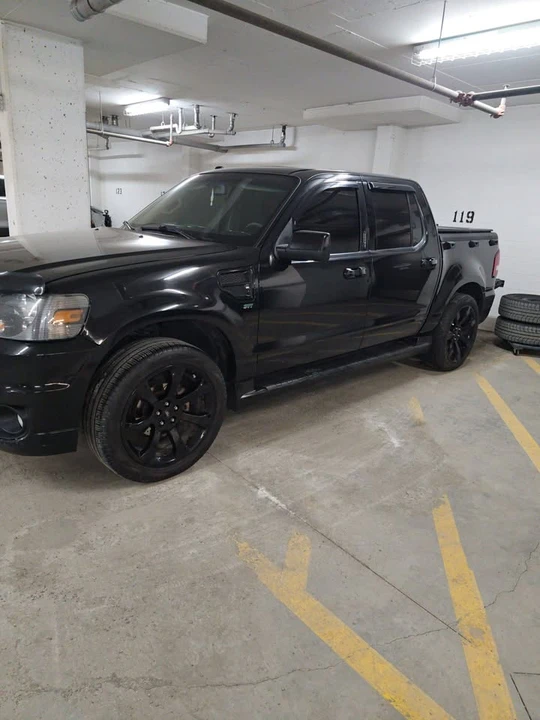 2009 Ford Explorer Sport Trac - Image 3 of 10