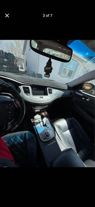 2009 Hyundai Genesis - Image 5 of 5