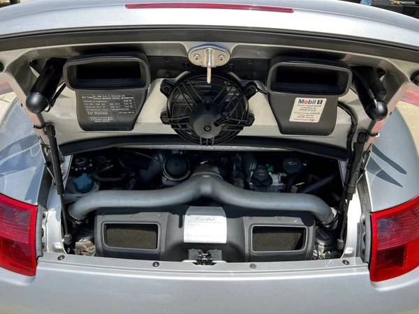 2009 Porsche 997 Turbo - Image 15 of 18