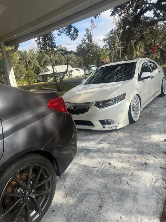 2009 Acura TSX 2nd Gen - Image 2 of 10