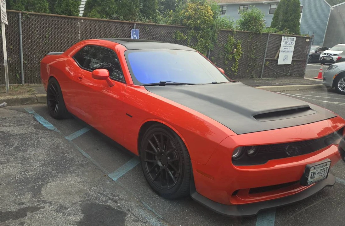 2009 Dodge Challenger SRT8 & 392 3rd Gen - Image 9 of 15