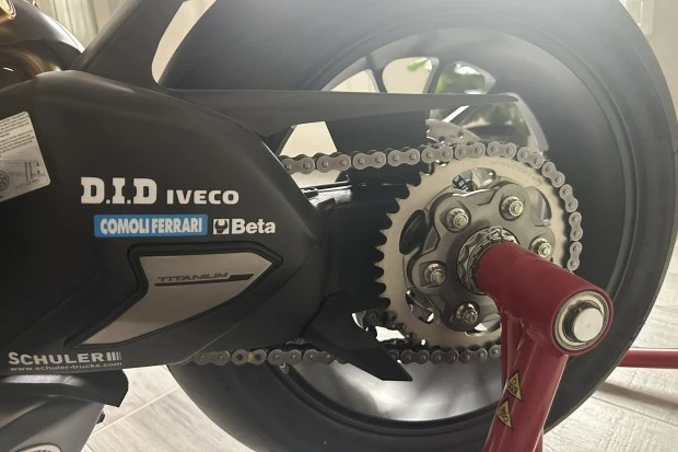 2024 Ducati V4 - Image 9 of 9