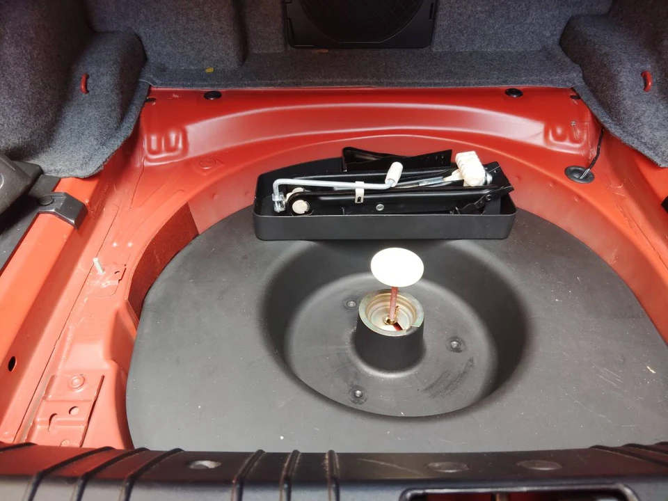 2004 BMW E46 3 Series - Image 4 of 9