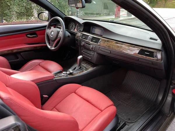 2008 BMW E93 335i Convertible - Image 15 of 21