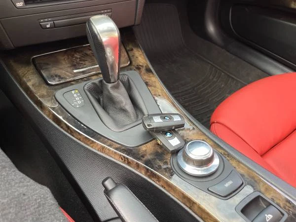 2008 BMW E93 335i Convertible - Image 20 of 21